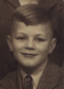 Frederik 1946. Foto genomen op 1 januari 1955 te Vise (B). Foto uit het familiearchief van Cornelis *1931.