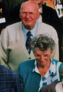 Maria Cornelia P. Vermeulen en Levinus Martinus 1921. Foto genomen op de familie-reunie van 14 september 1996 in Uitgeest.